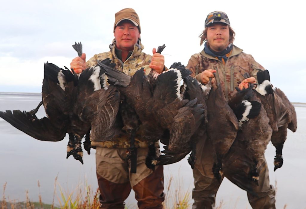 Coldbay canada goose hunting