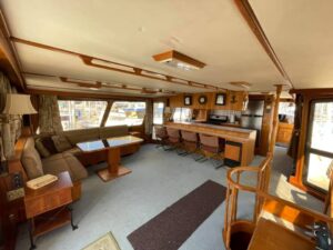 Alaska Yacht interior
